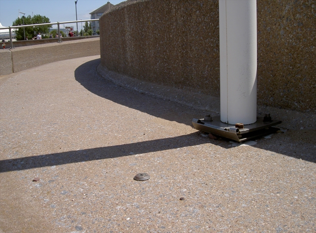Environment Agency on pavement loop, close to flagstaff